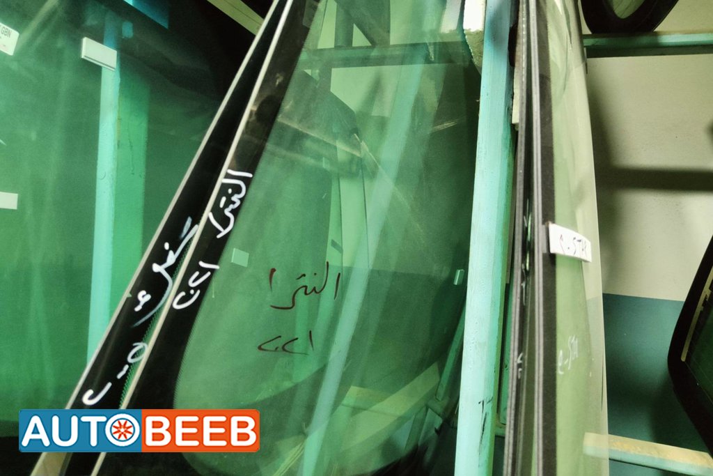 Body Glass Hyundai Elantra