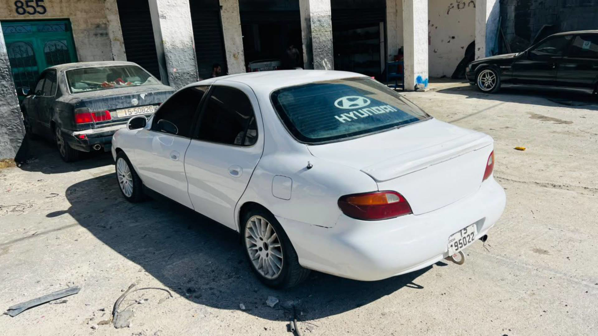 هيونداي افانتي 1996