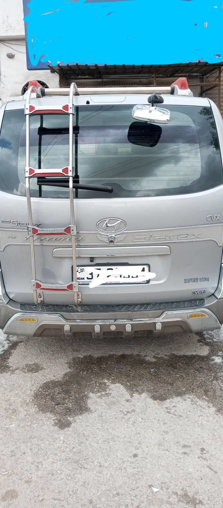 Minibus Hyundai 2013