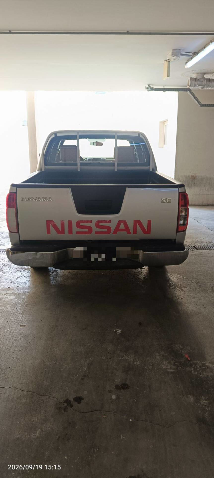 نيسان نافارا 2015