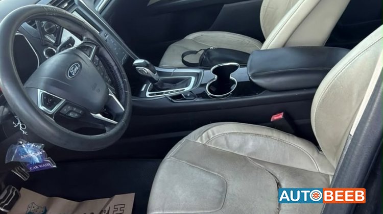 Ford Fusion 2014