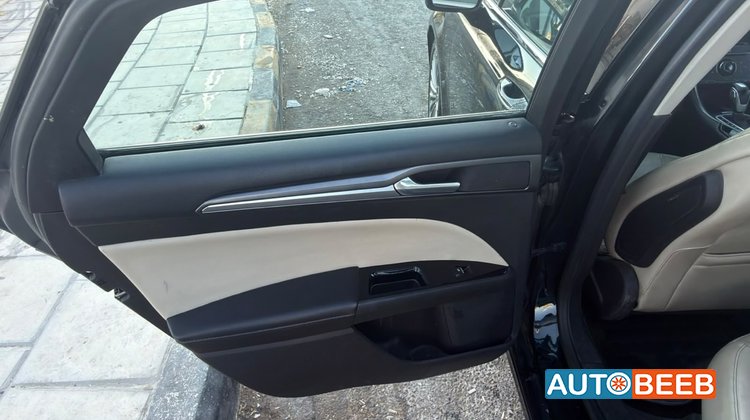 Ford Fusion 2014