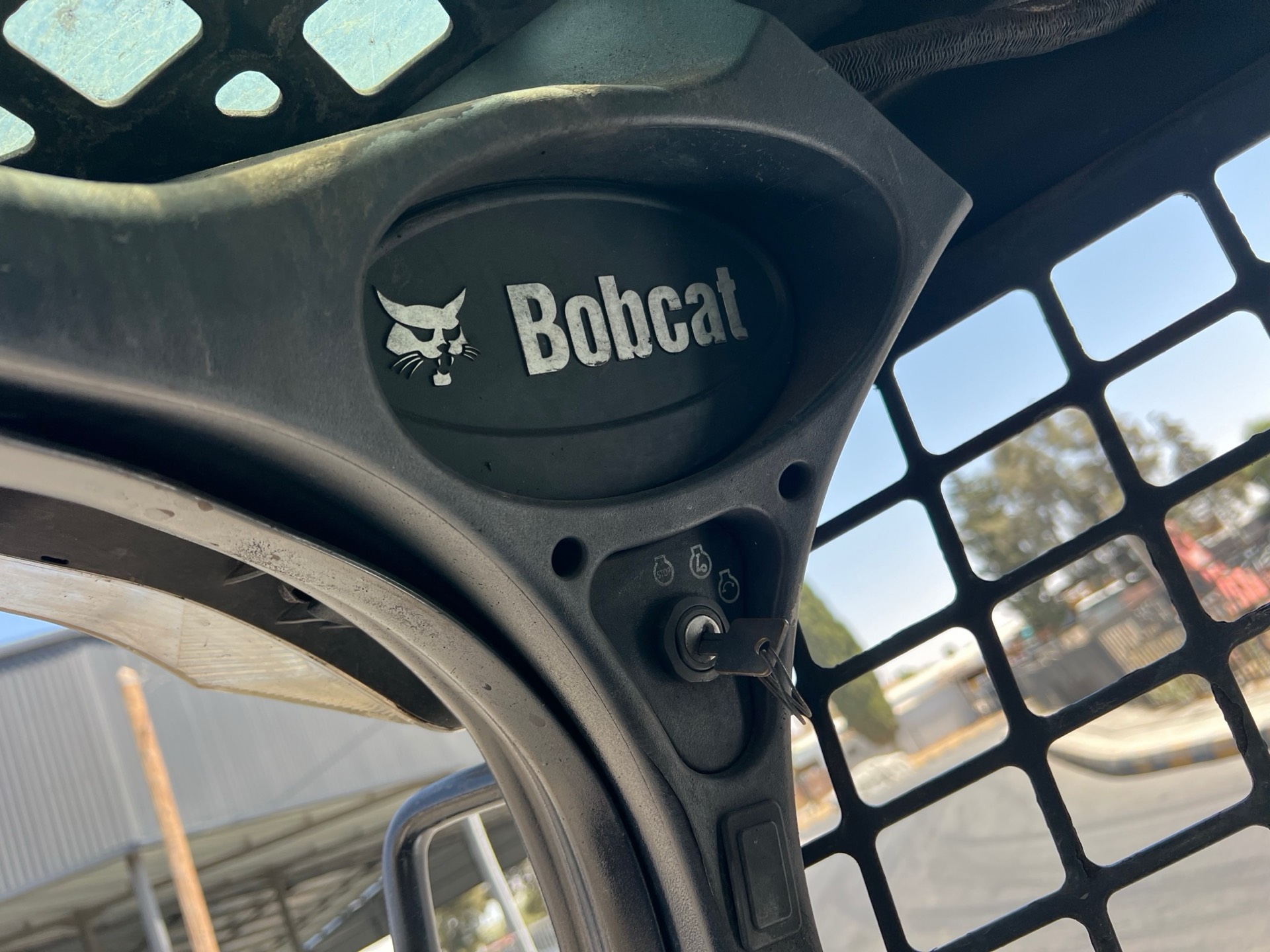 Crawler Skid Steer Loader Bobcat 2015