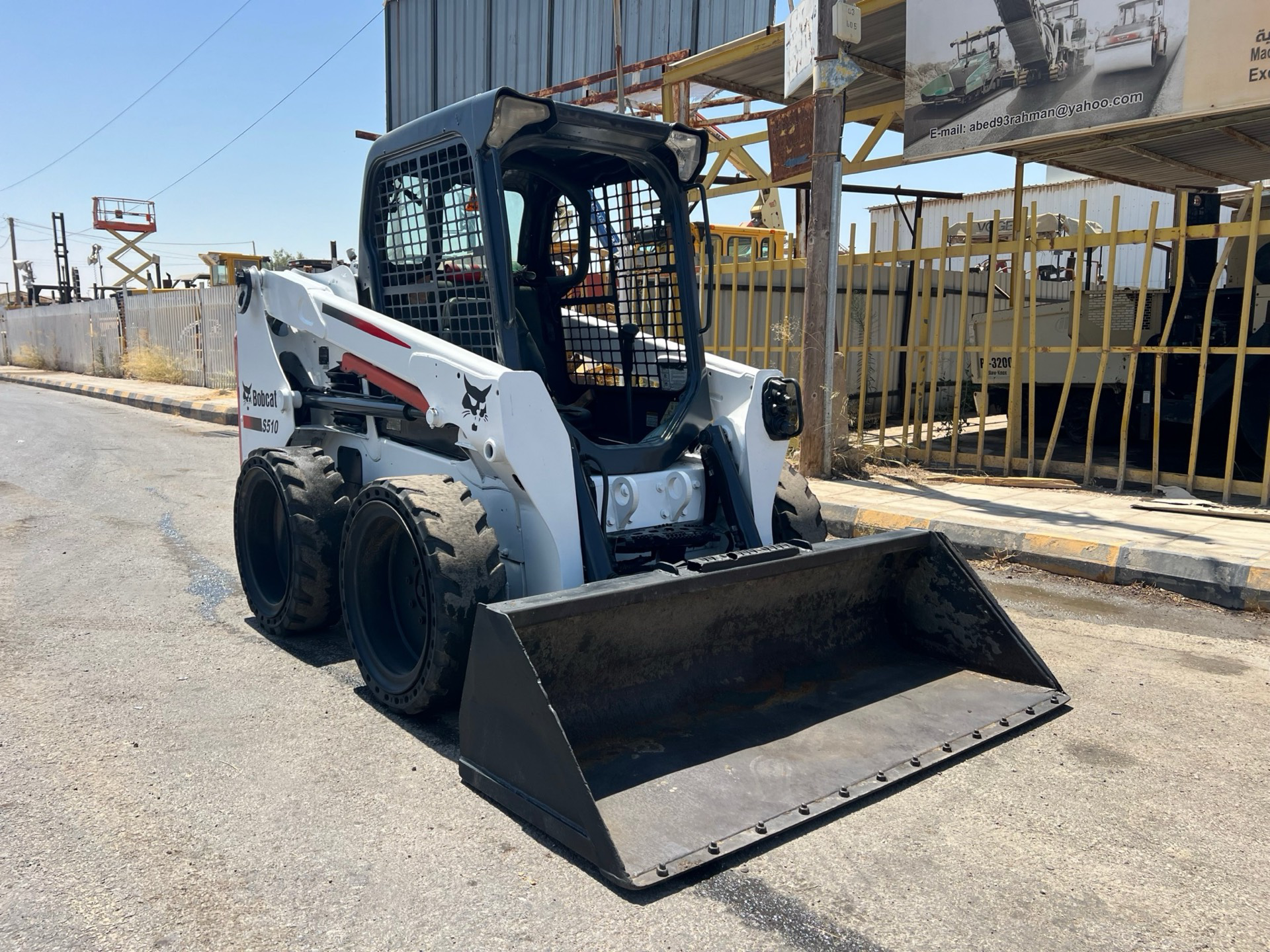 Crawler Skid Steer Loader Bobcat 2015