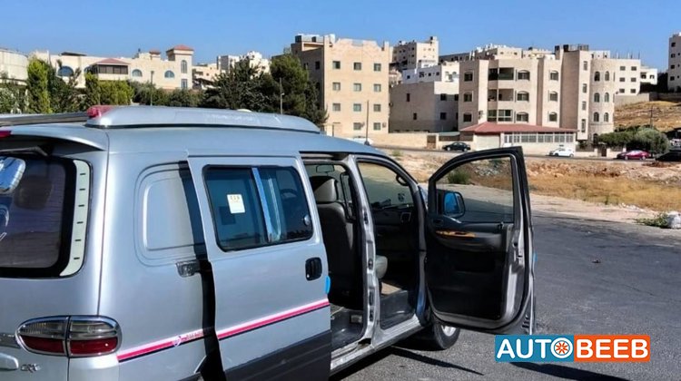 Minibus Hyundai 2005