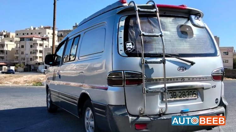 Minibus Hyundai 2005