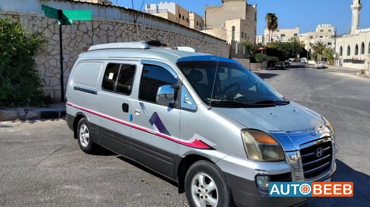 Minibus Hyundai 2005