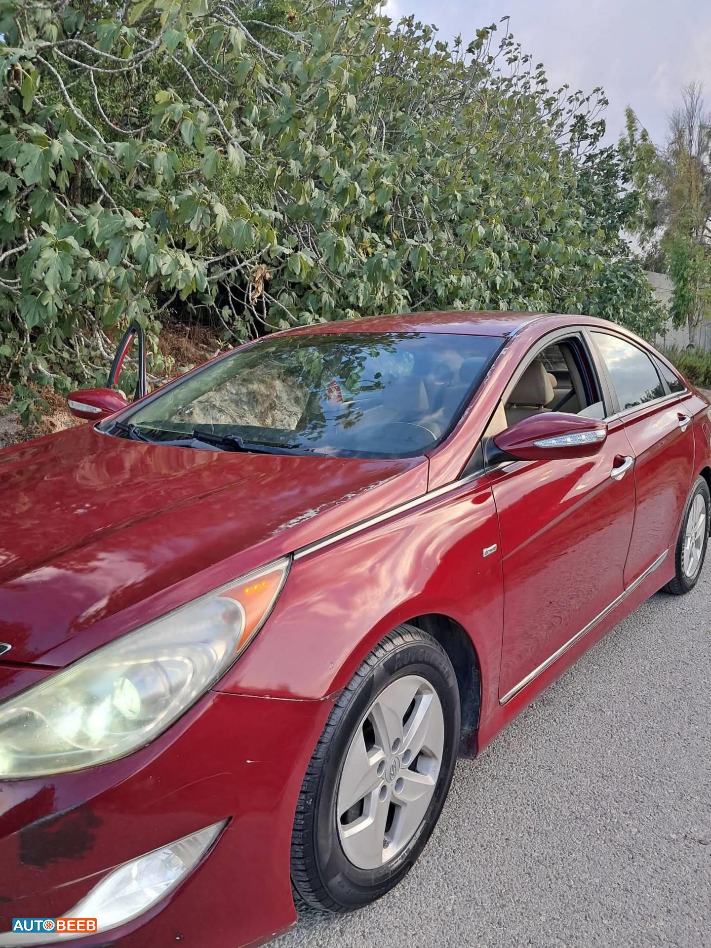 Hyundai Sonata 2011