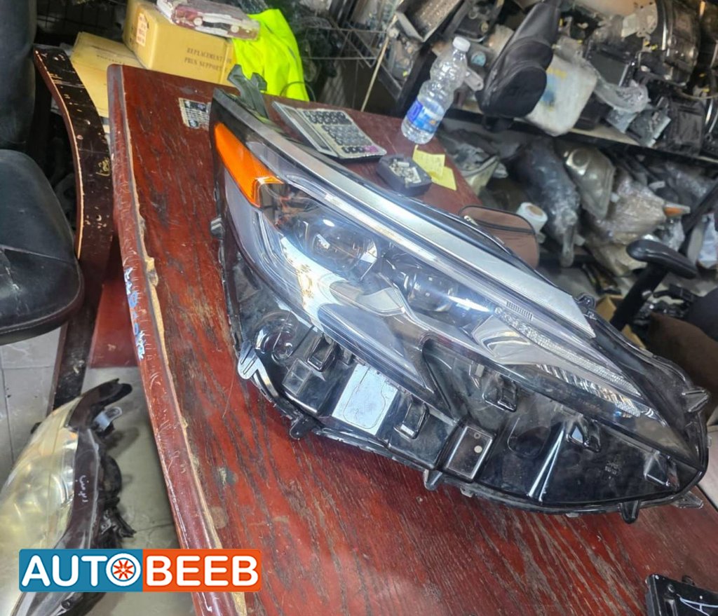 Lights Front light Toyota Sienna