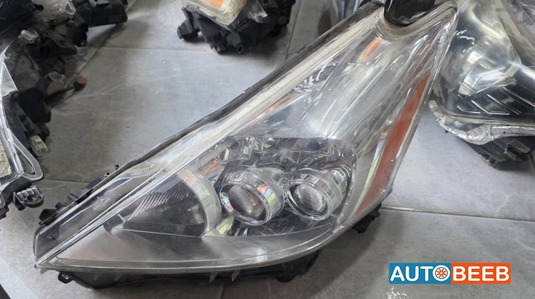 Lights Front light Toyota Prius