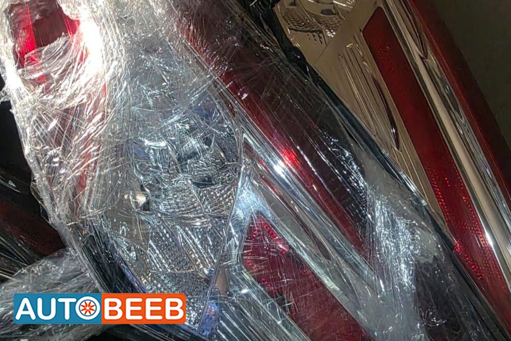 ضوء خلفي يمين شمال تويوتا كامري 2018 2019 2020 2021