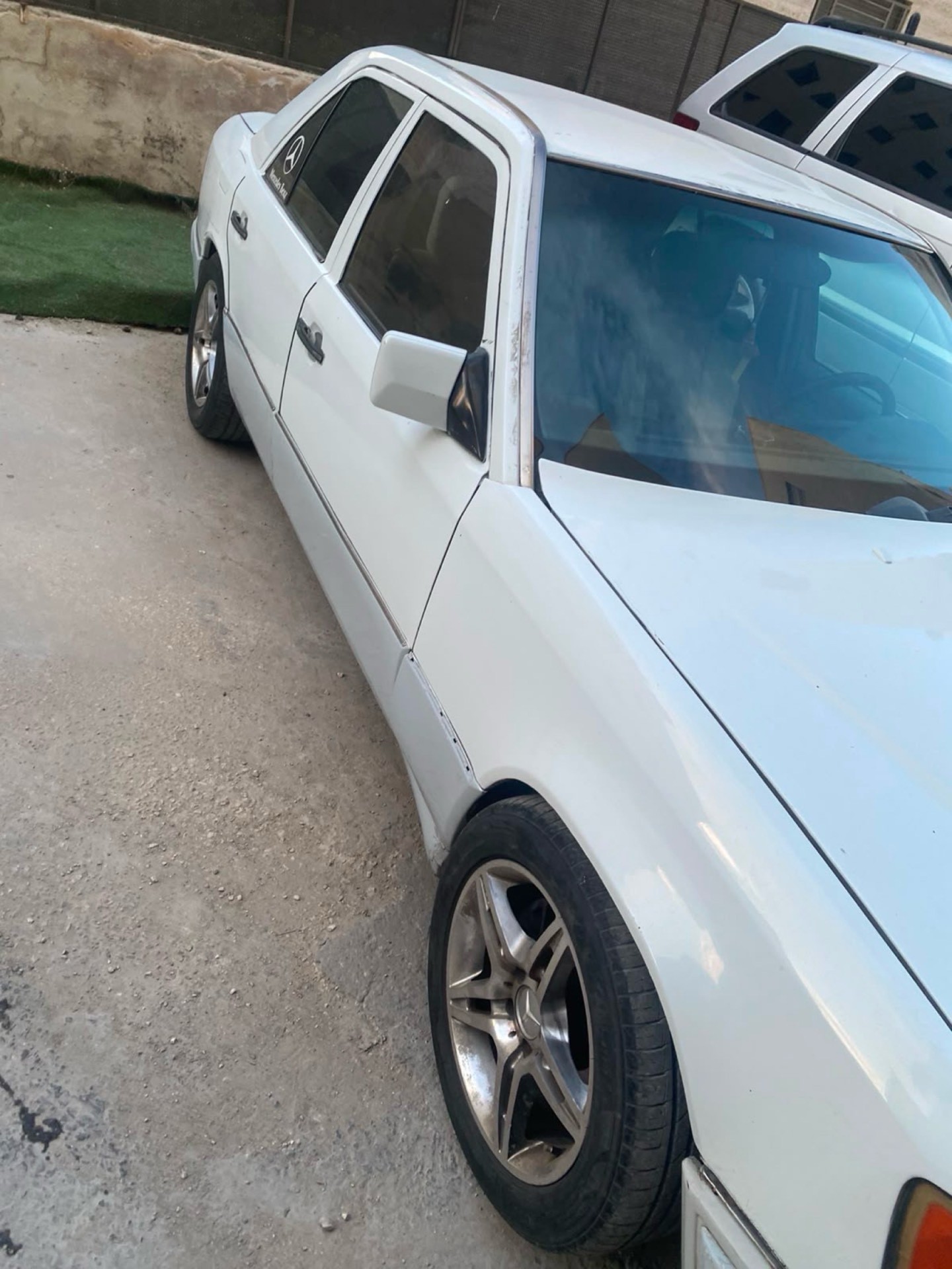 Mercedes Benz E200 1991