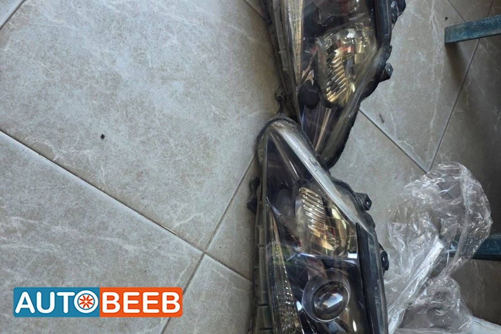 Lights Front light Lexus HS250h