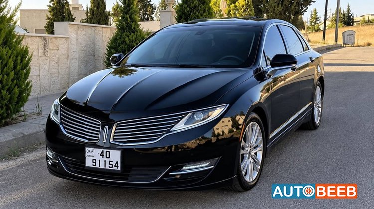 Lincoln MKS 2016