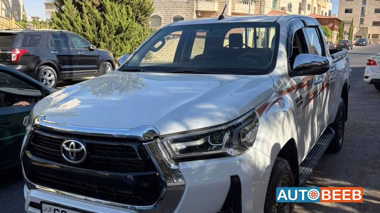 Toyota Hilux 2023