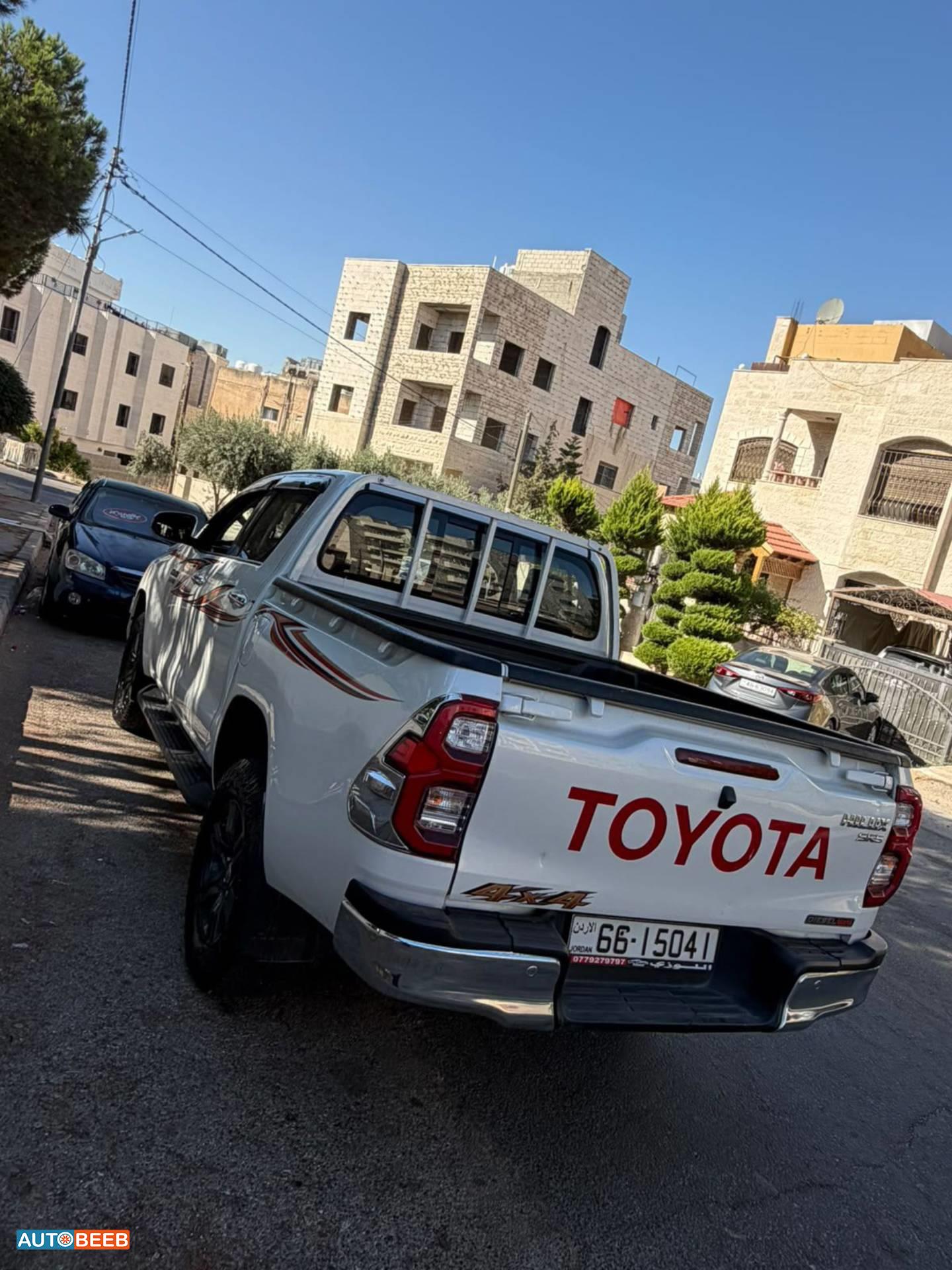 Toyota Hilux 2023