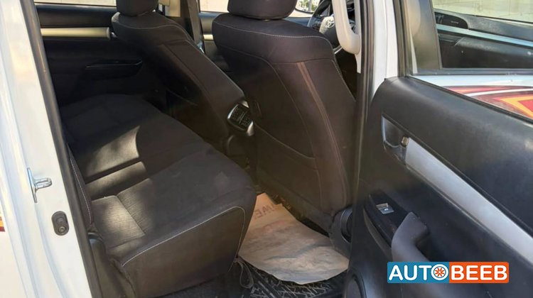 Toyota Hilux 2023