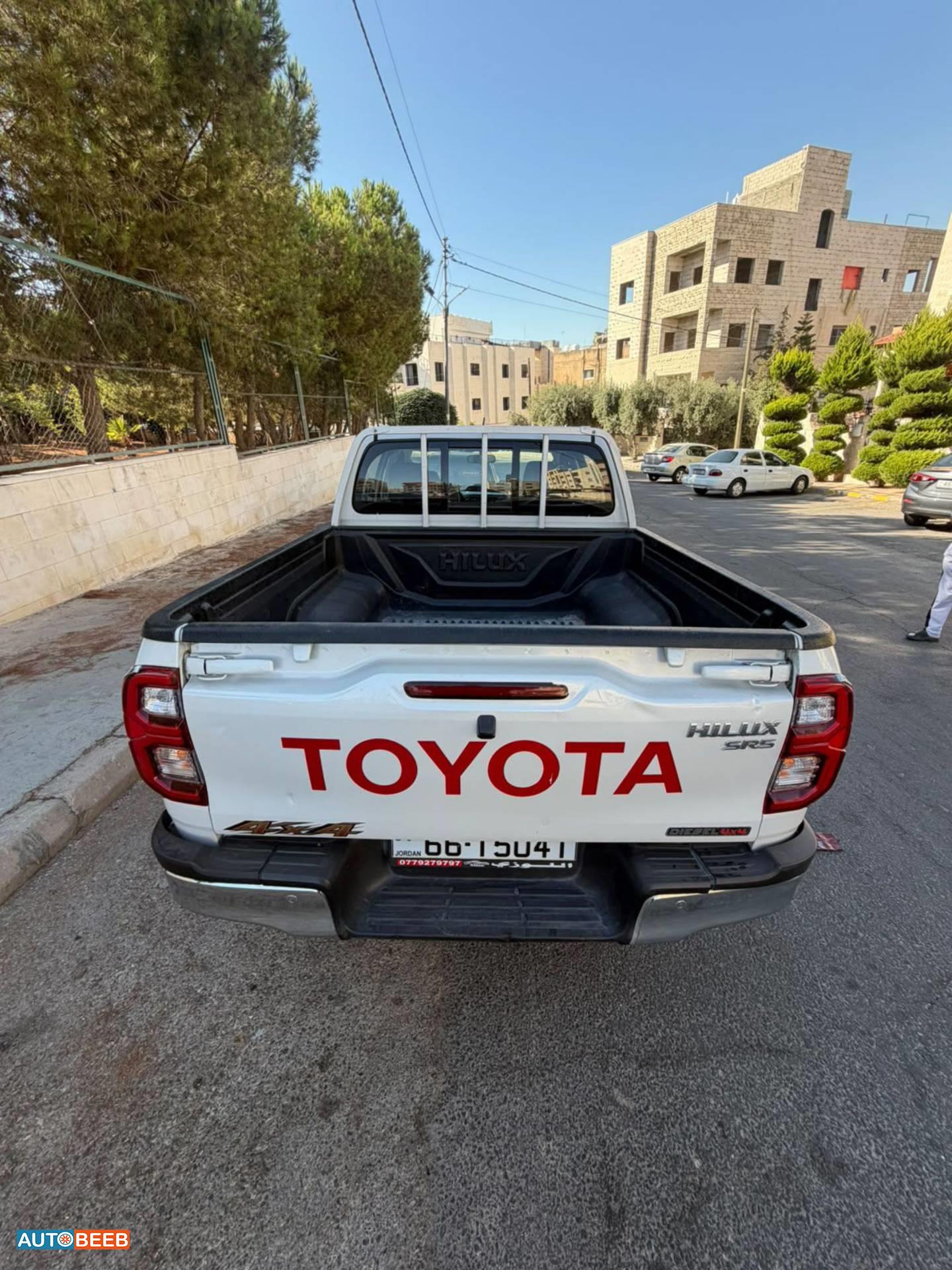 Toyota Hilux 2023