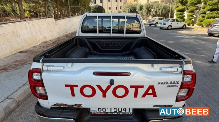 Toyota Hilux 2023