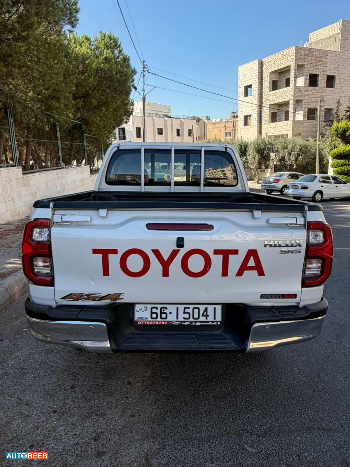 Toyota Hilux 2023