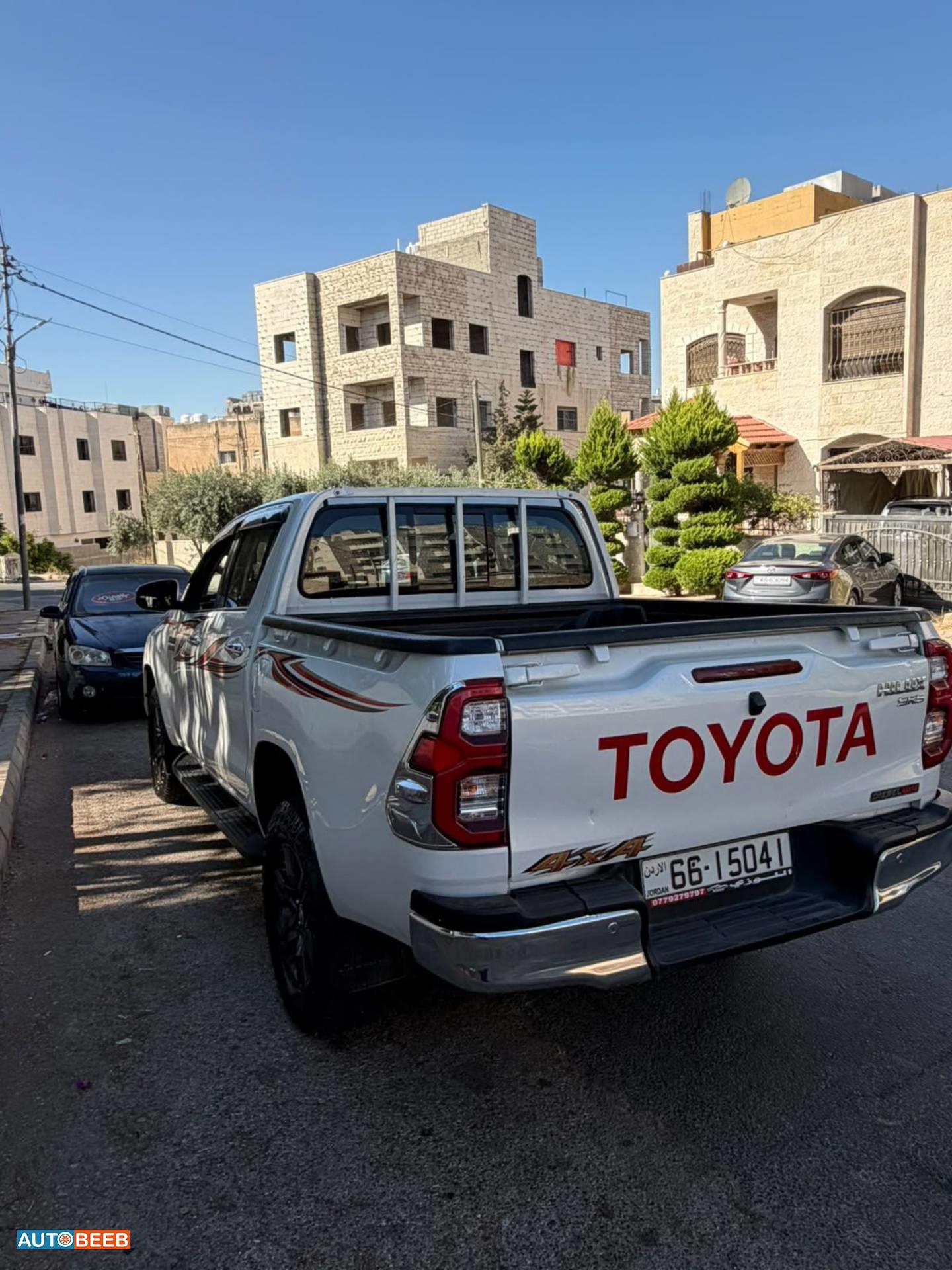 Toyota Hilux 2023