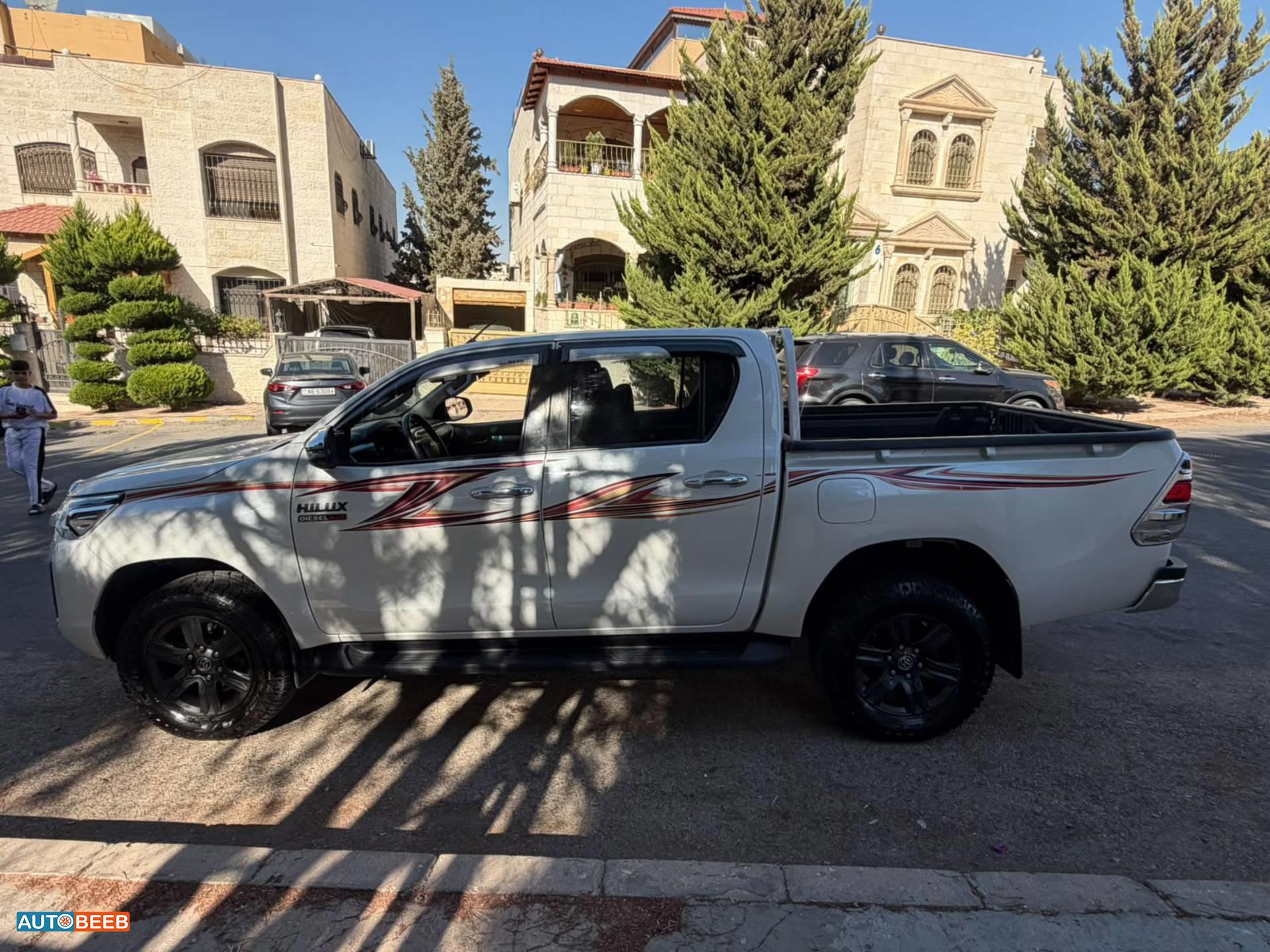 Toyota Hilux 2023