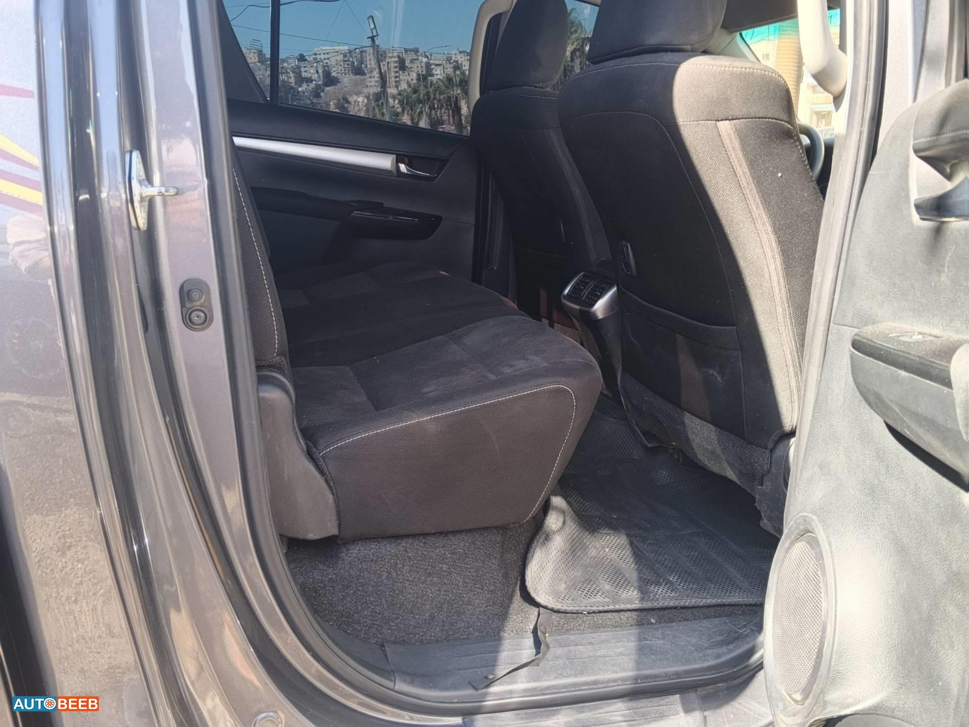 Toyota Hilux 2023