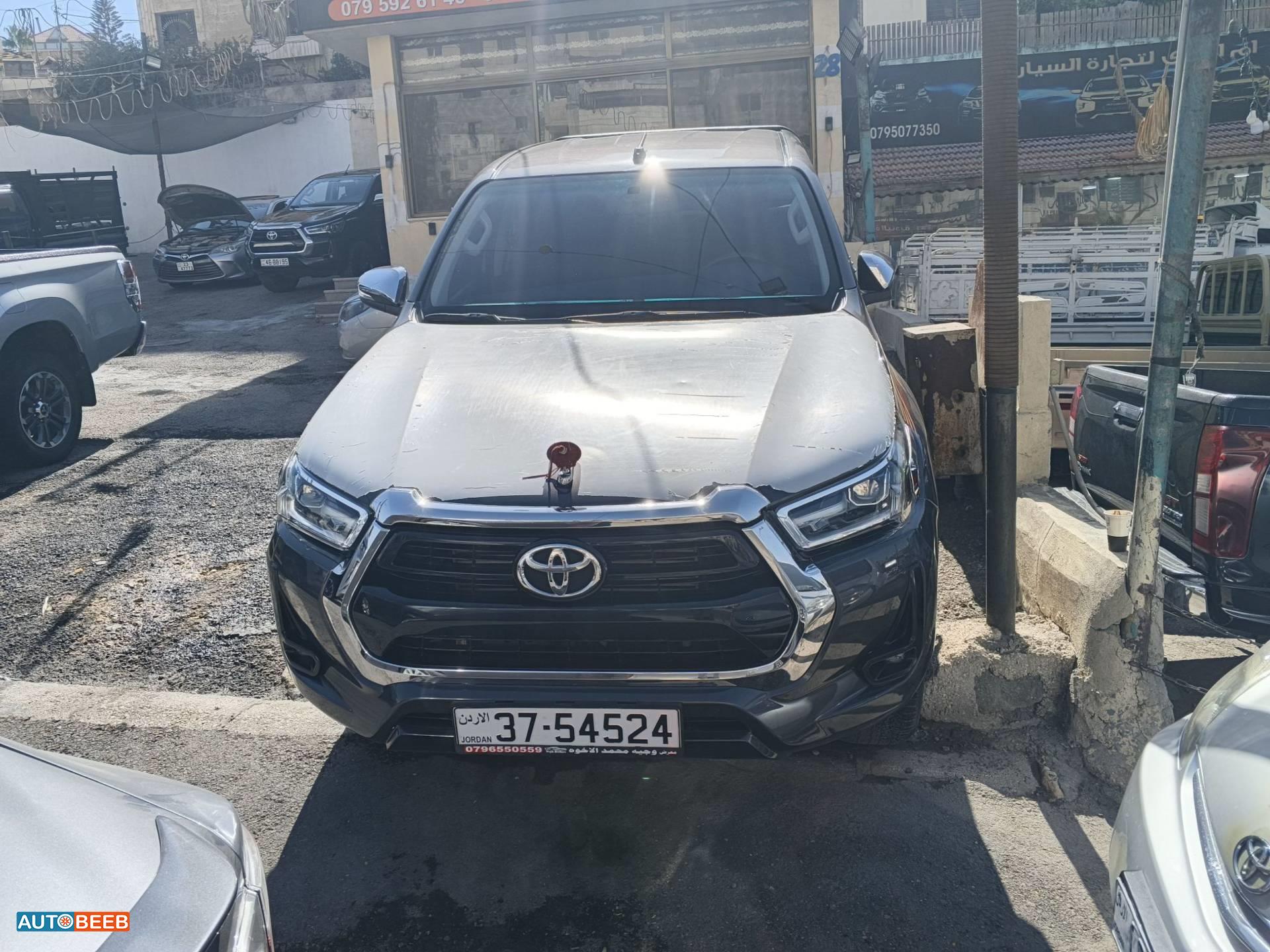 Toyota Hilux 2023