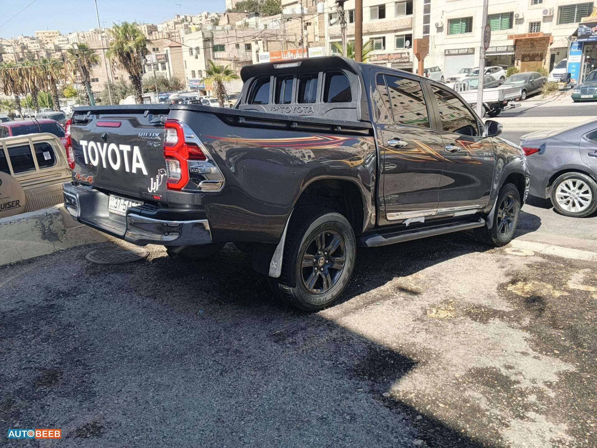 Toyota Hilux 2023