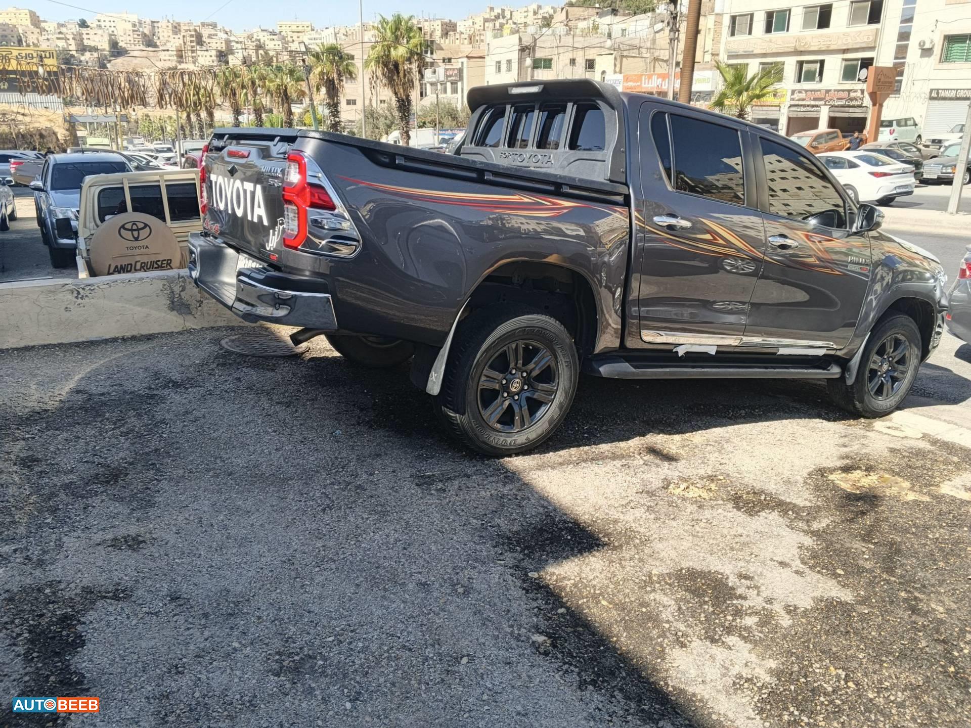 Toyota Hilux 2023