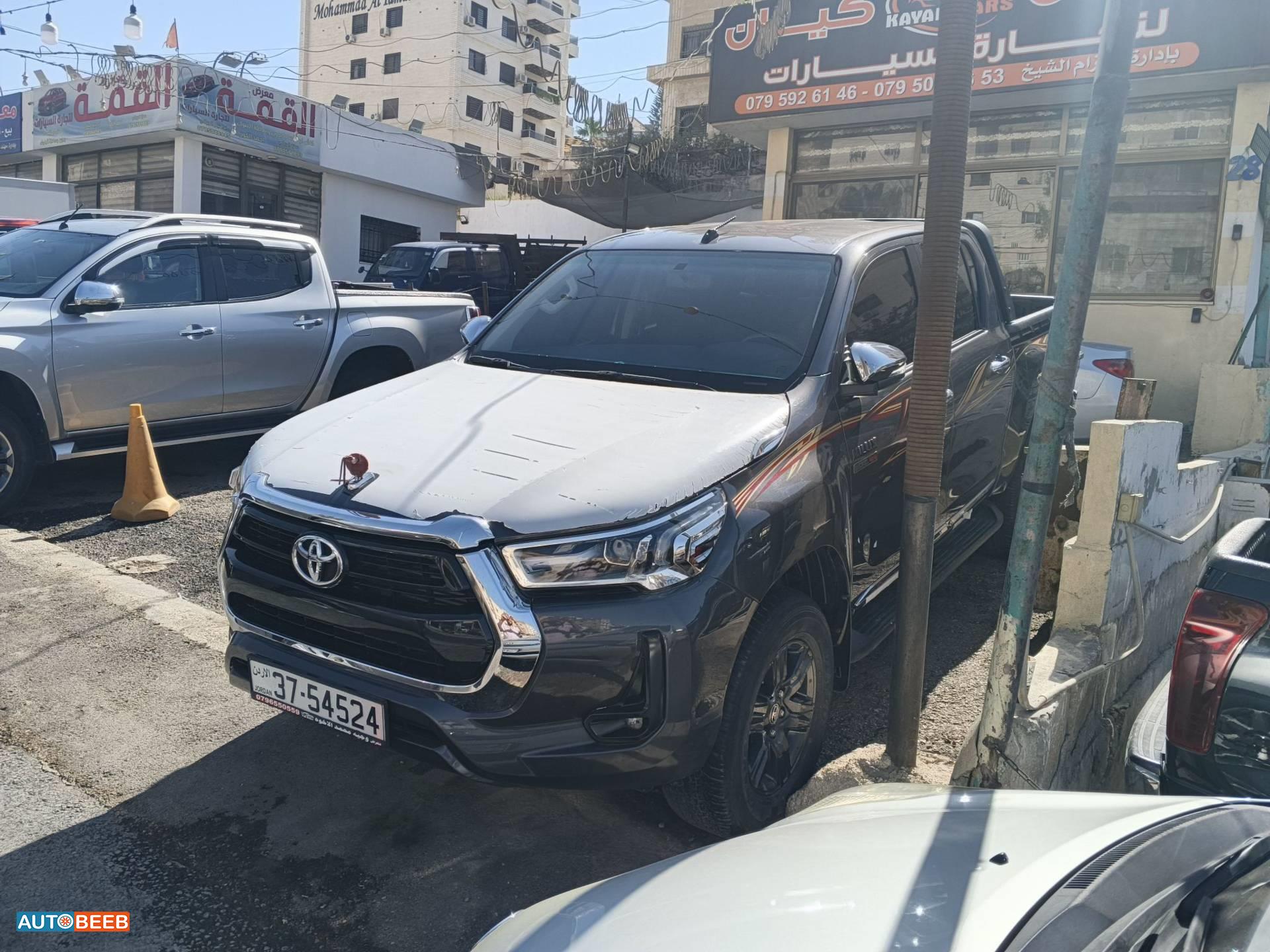 Toyota Hilux 2023