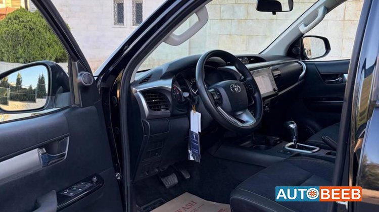 Toyota Hilux 2021