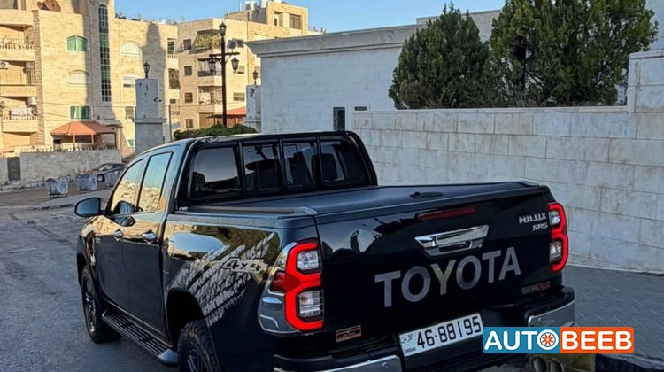 Toyota Hilux 2021