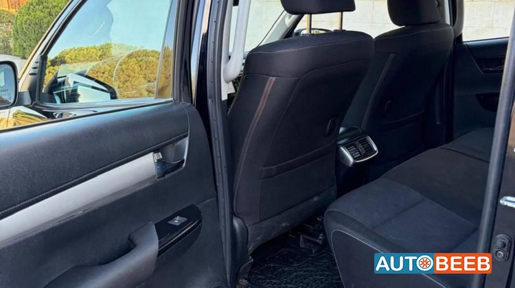 Toyota Hilux 2021