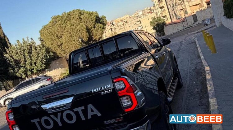 Toyota Hilux 2021