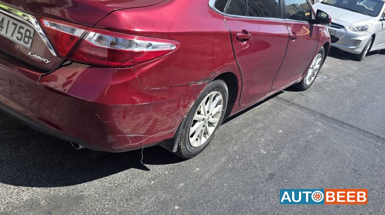 Toyota Camry 2017