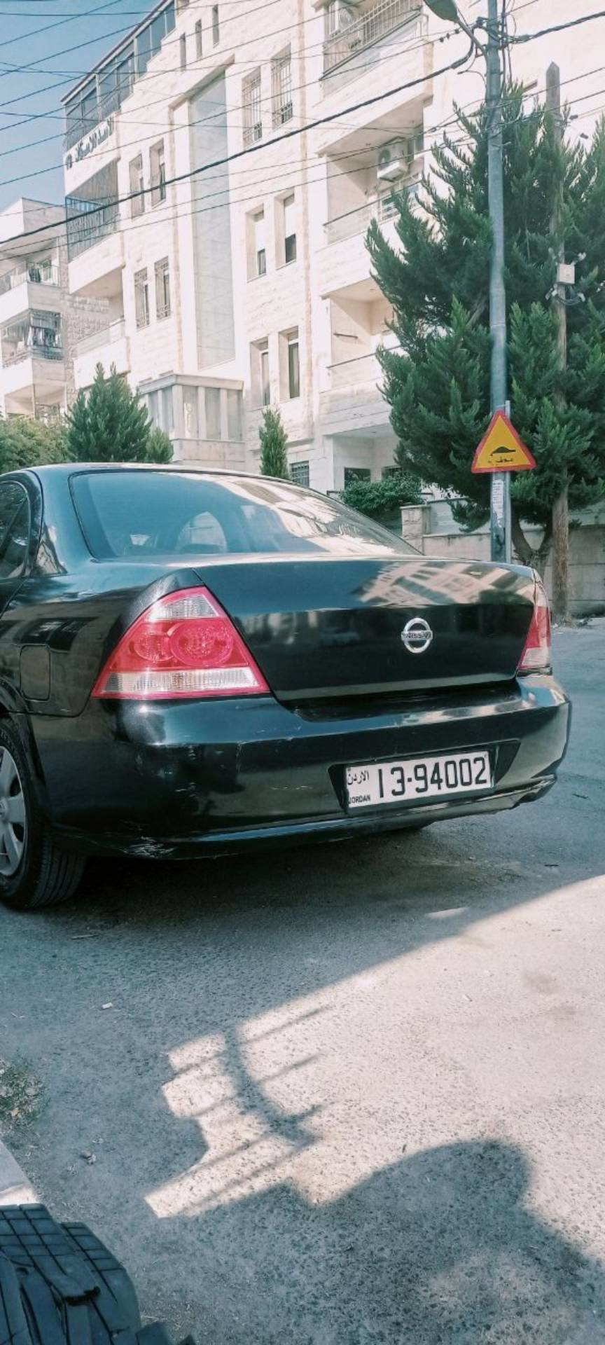 نيسان صني 2011