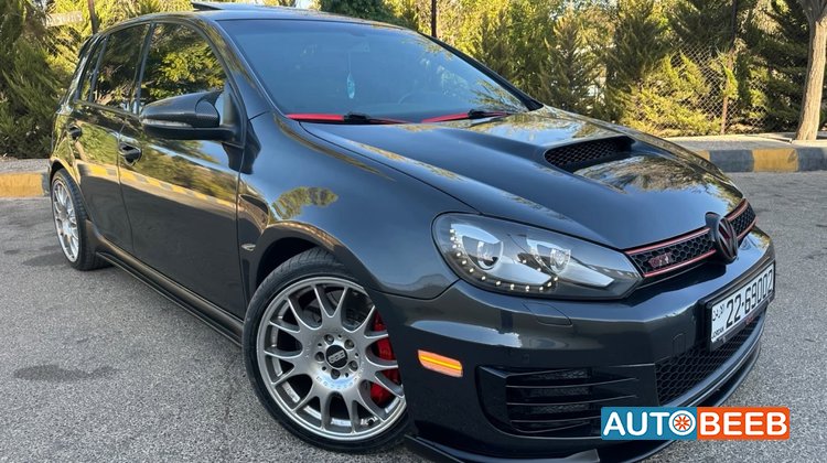 فولكس فاجن جولف GTI 2012