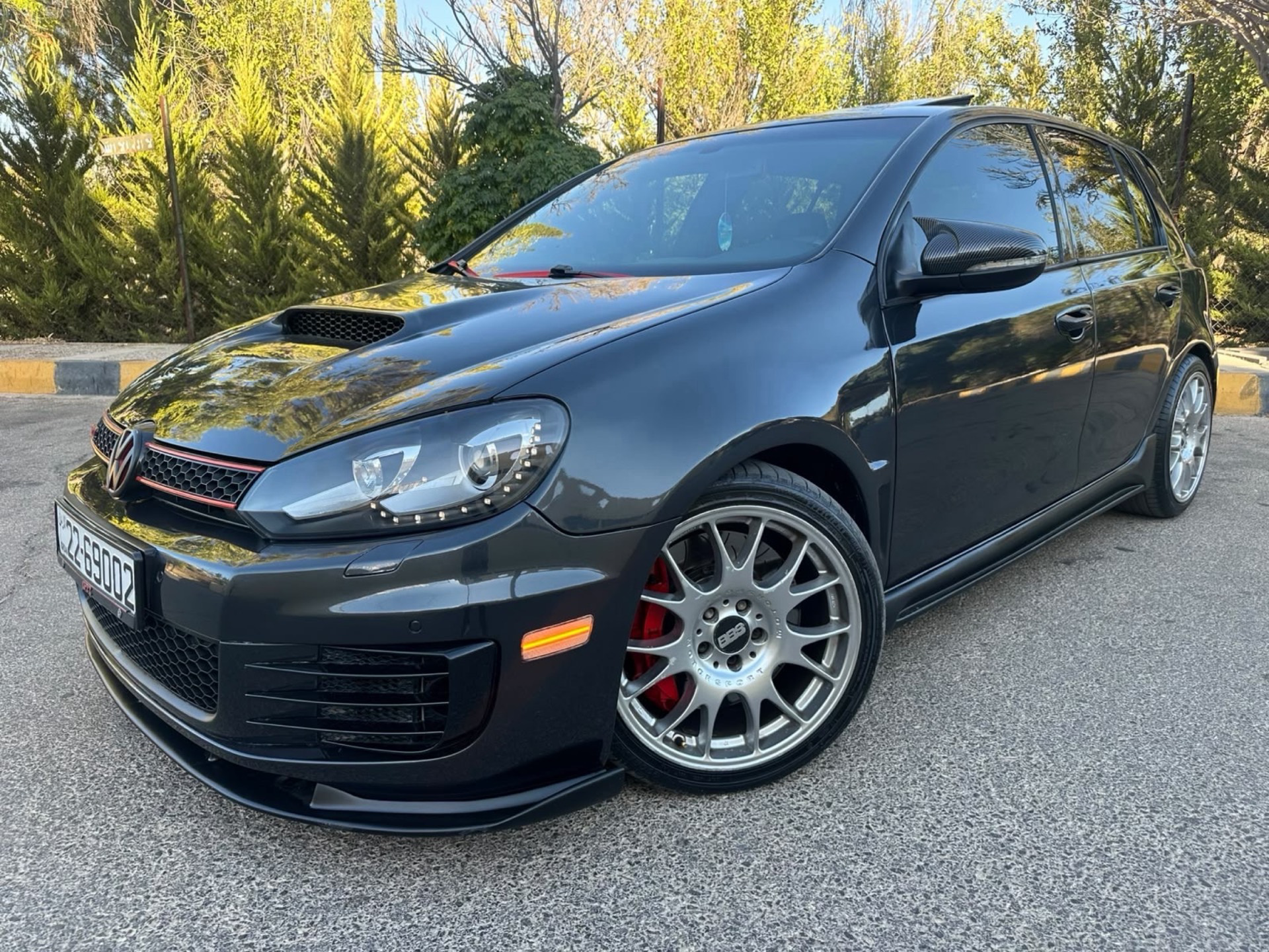 فولكس فاجن جولف GTI 2012