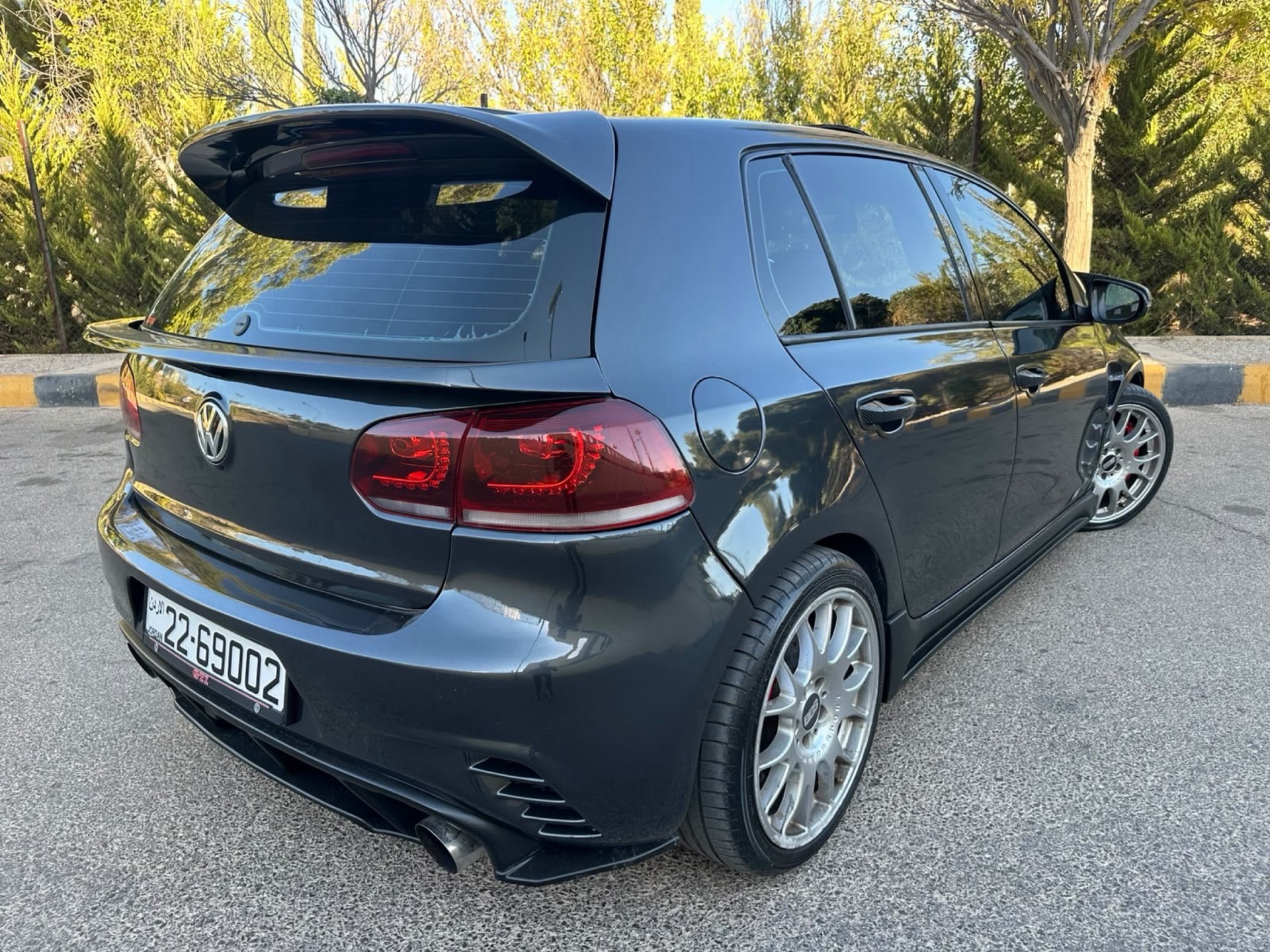 فولكس فاجن جولف GTI 2012