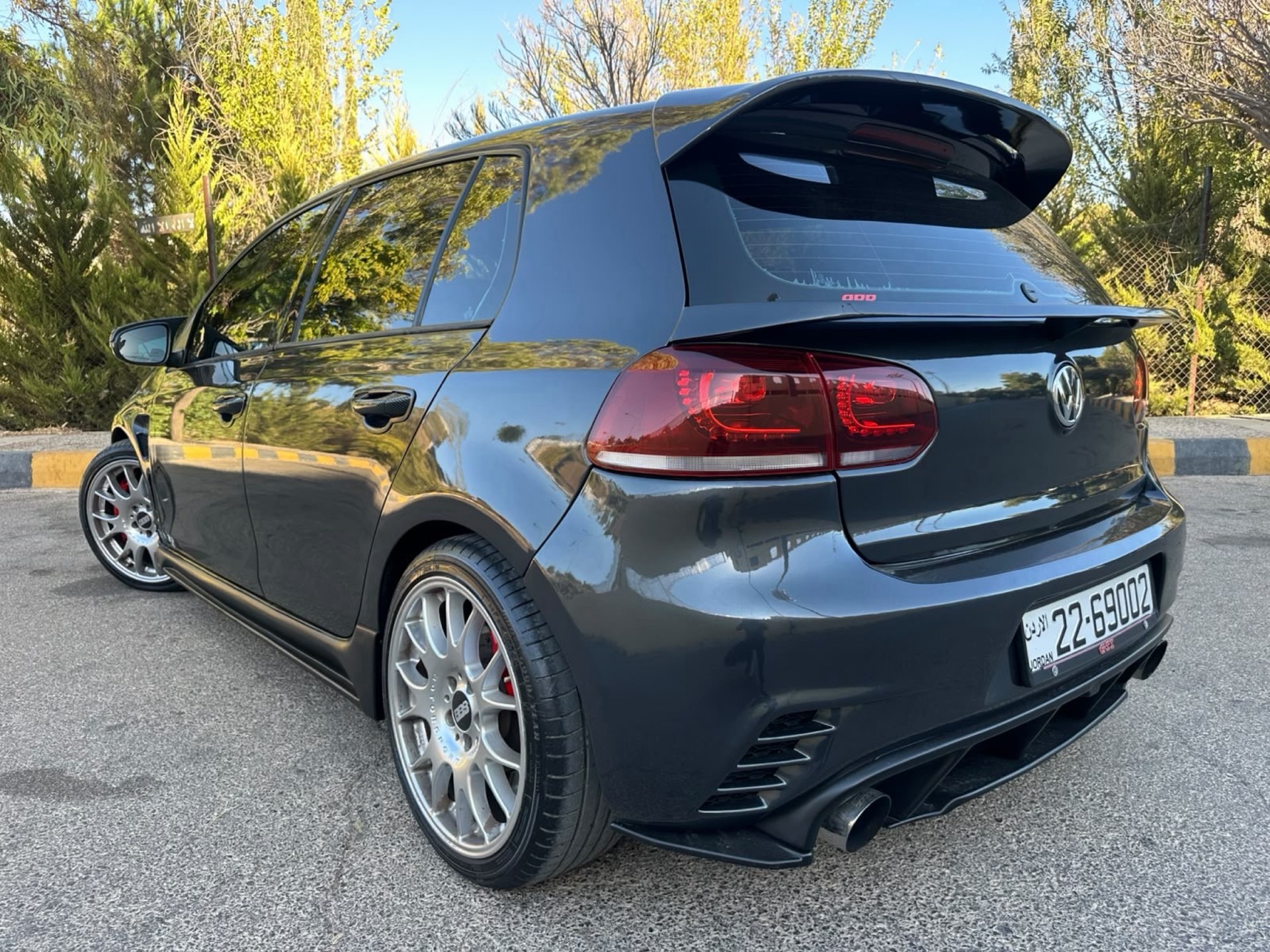 فولكس فاجن جولف GTI 2012