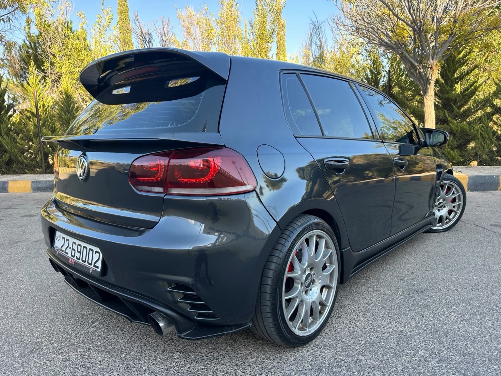 فولكس فاجن جولف GTI 2012
