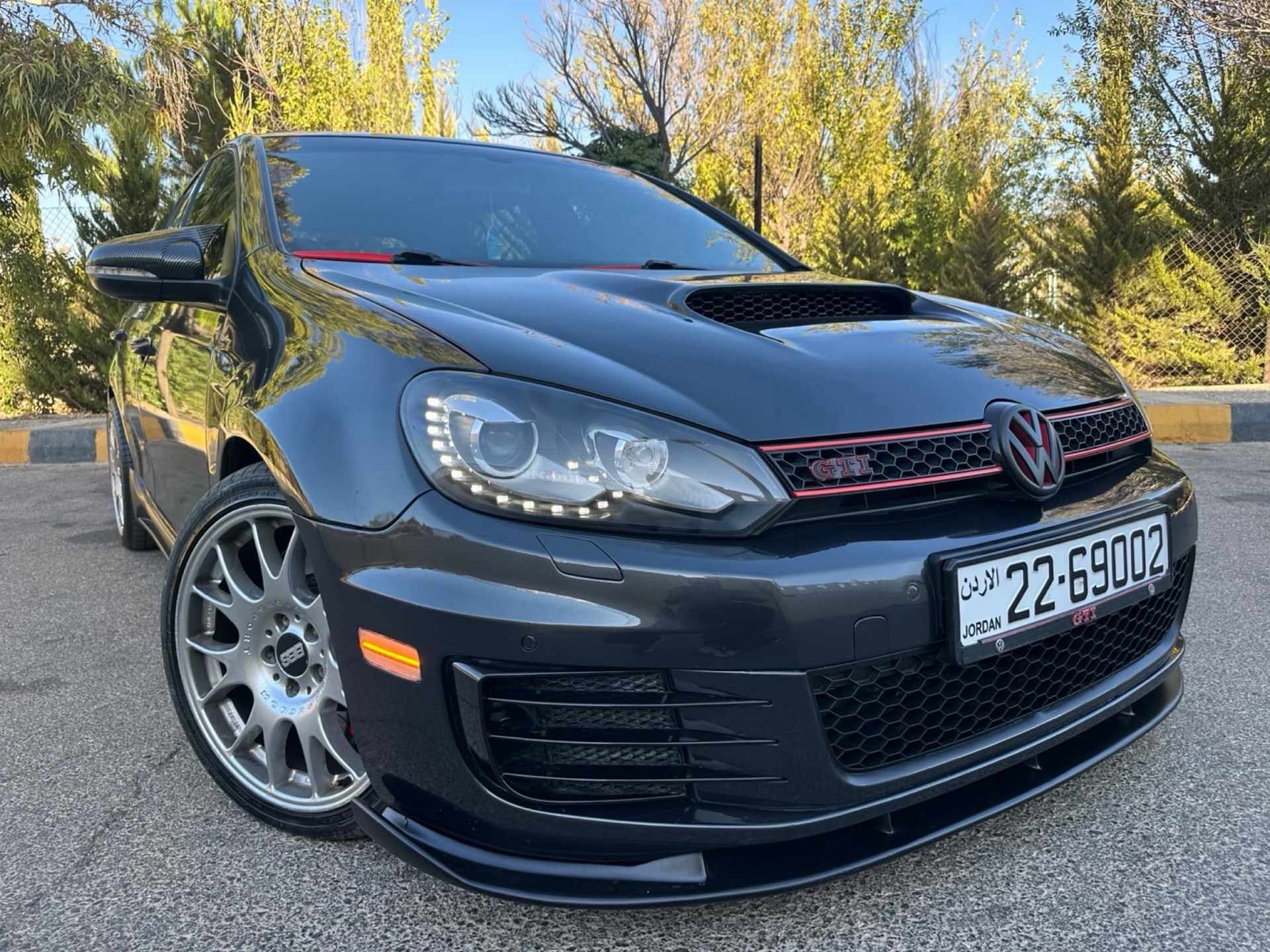 فولكس فاجن جولف GTI 2012