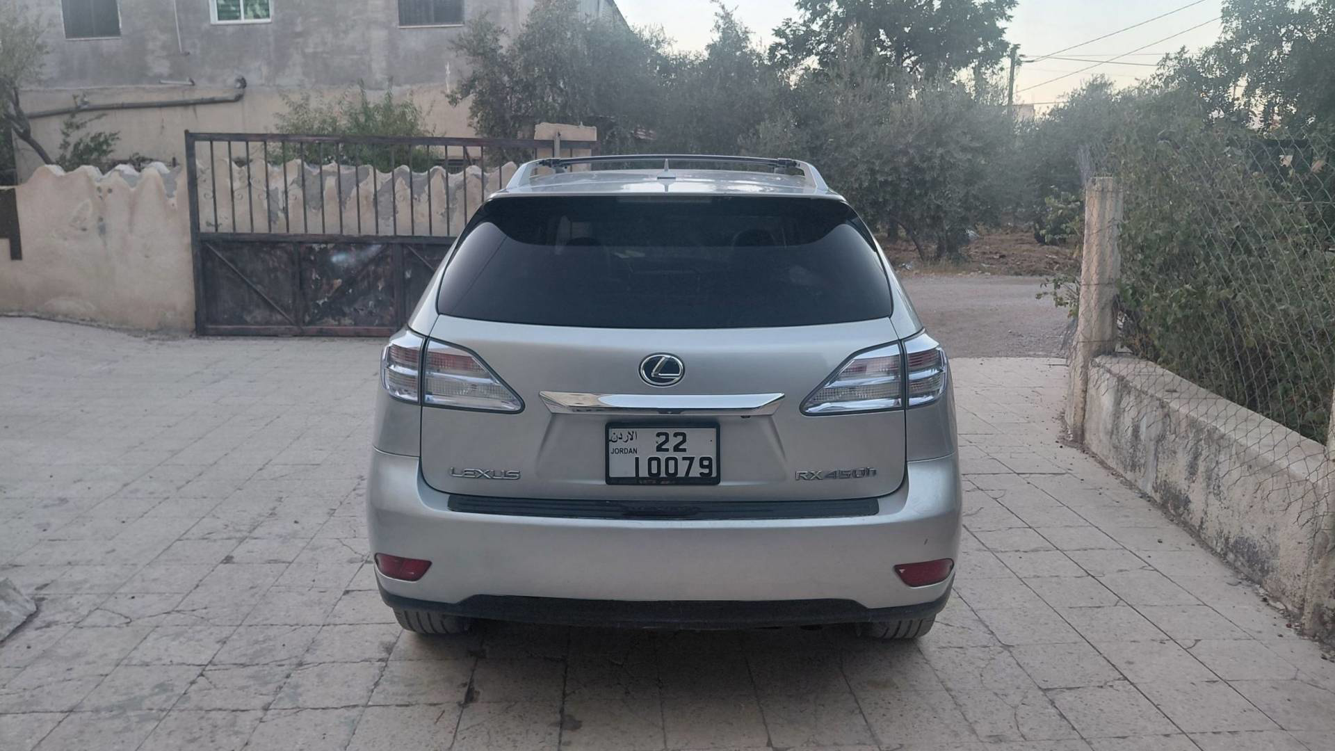Lexus LX450 2010