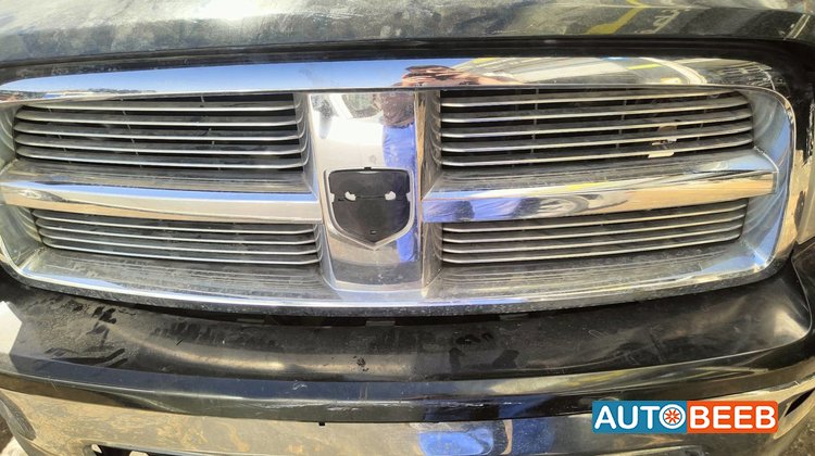 Body Grilles Dodge RAM