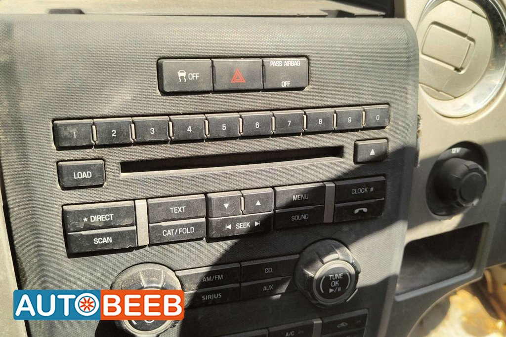 Cabin Dashboard Ford F-150