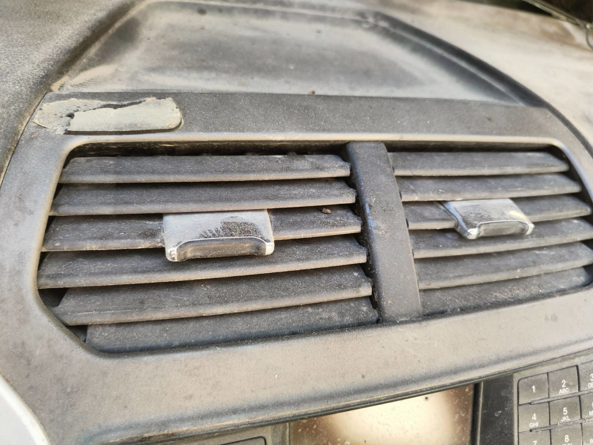 Cabin Dashboard Ford Explorer