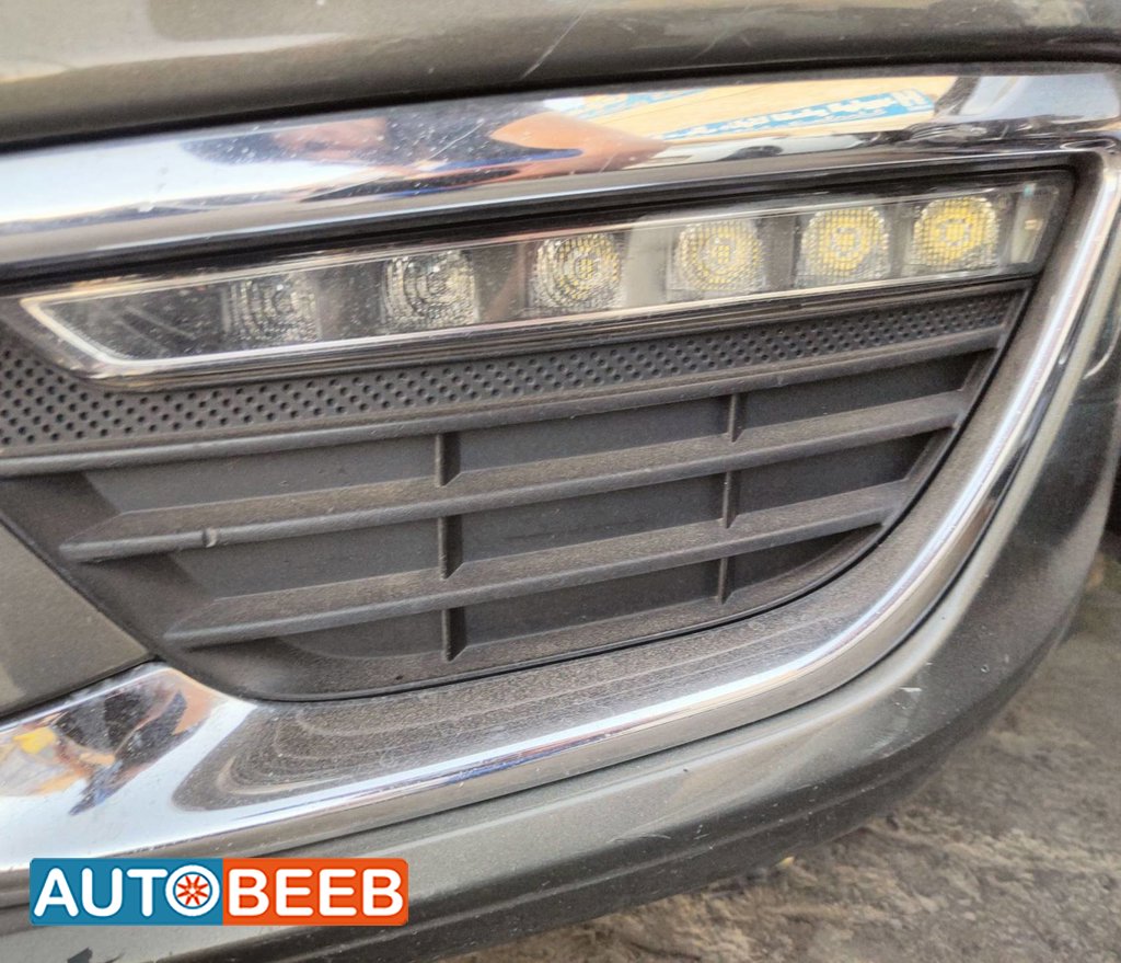Lights Spotlight Lincoln MKZ