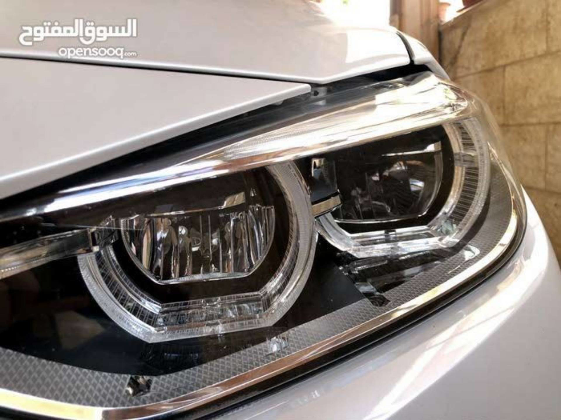 بي ام دبليو 330e 2016