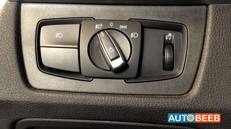بي ام دبليو 330e 2016